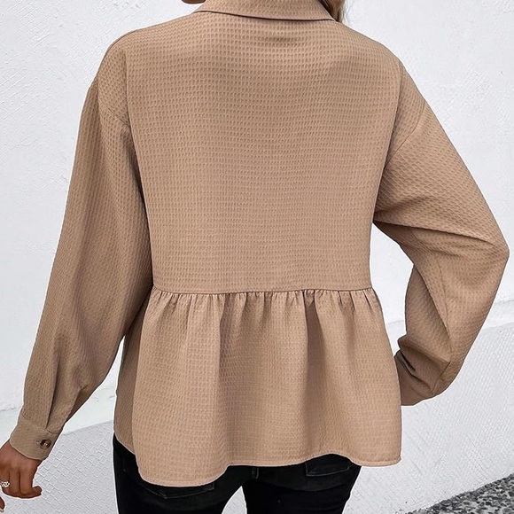 This is a Shein button-front peplum blouse - Picture 3 of 9